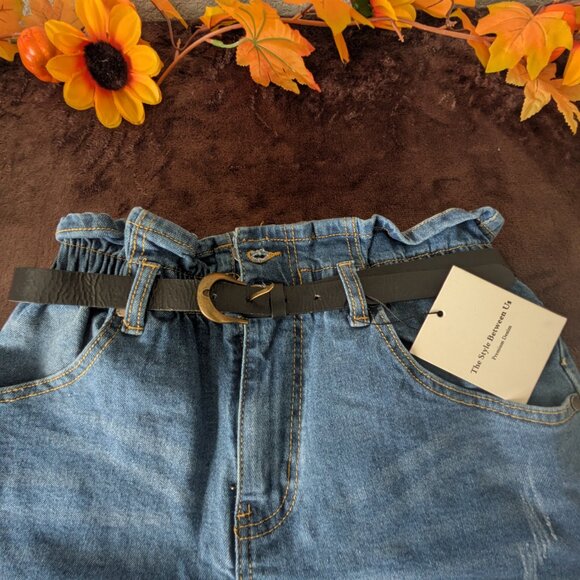 The Style Between Us Paper Bag High Rise Denim Shorts (M) - NWT - Picture 3 of 8